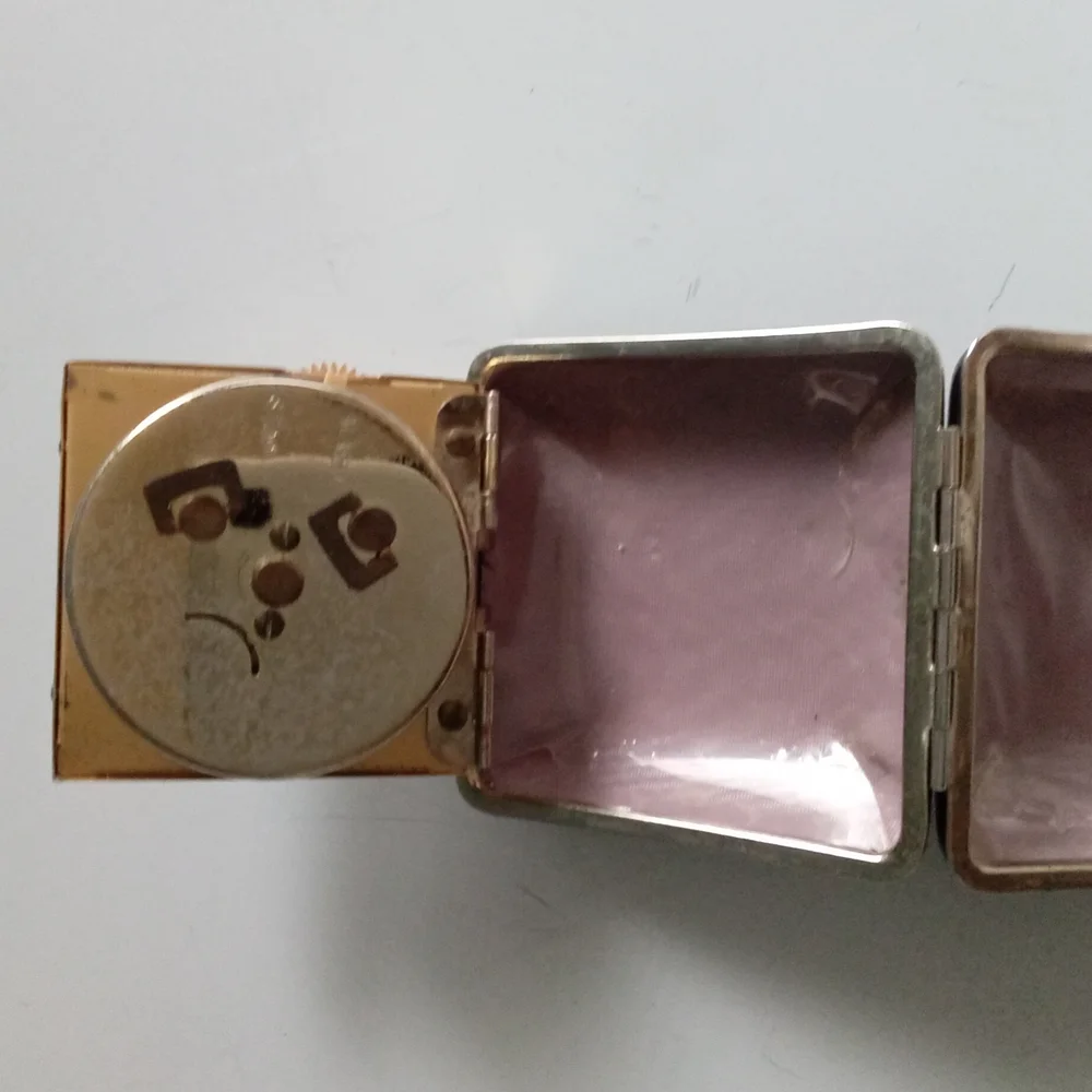 Linden‎ Vintage Travel Alarm Clock Black Folding Case Gold Tone Japan Mechanical